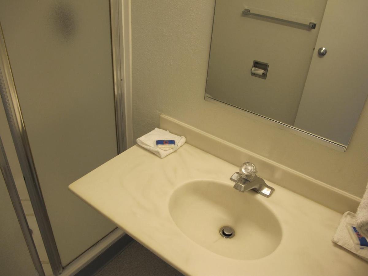 Motel 6 Ontario, Or Kültér fotó